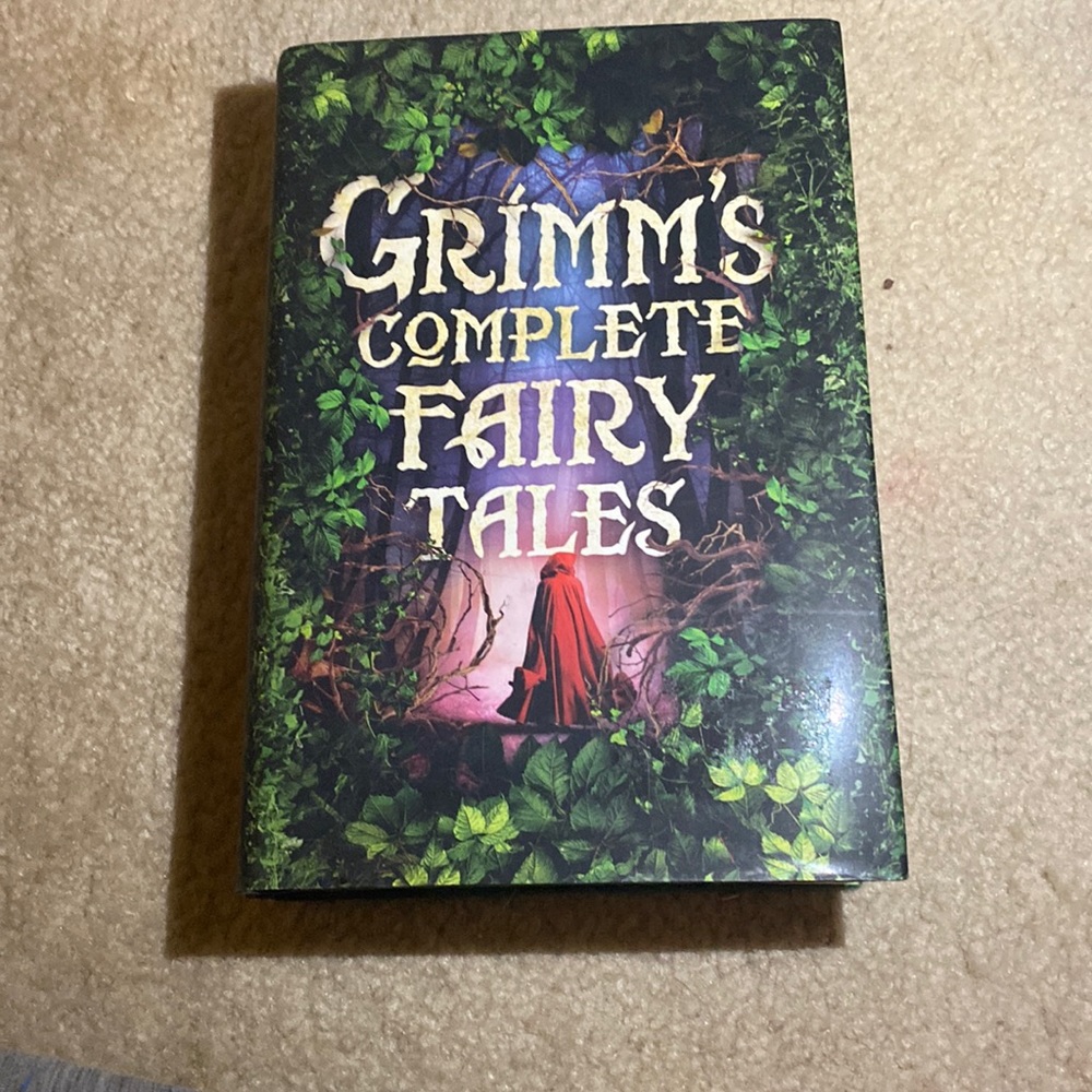Grimm’s complete fairytales book